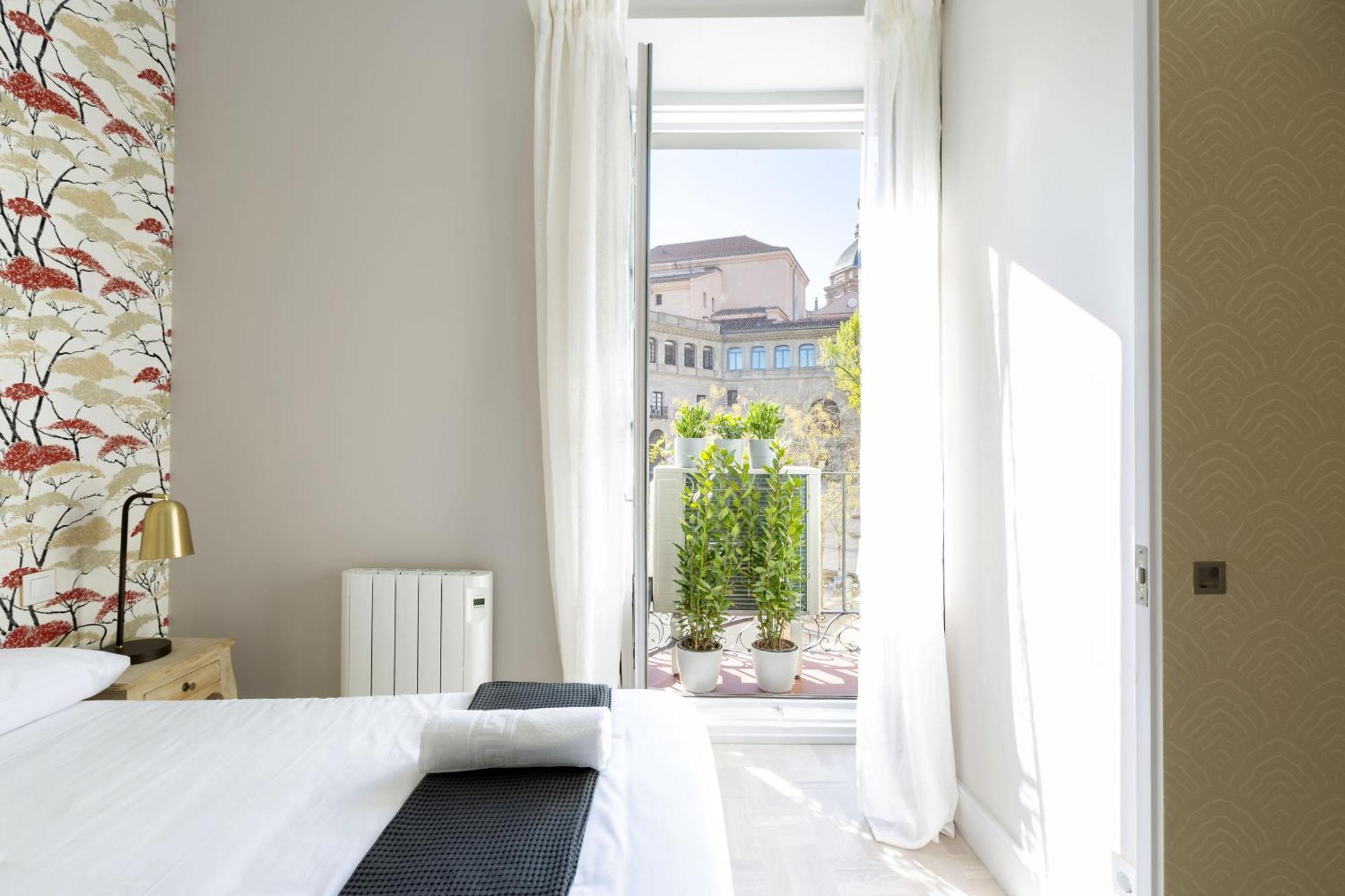 Precioso Apt En La Plaza De La Paja Latina Madrid Dış mekan fotoğraf